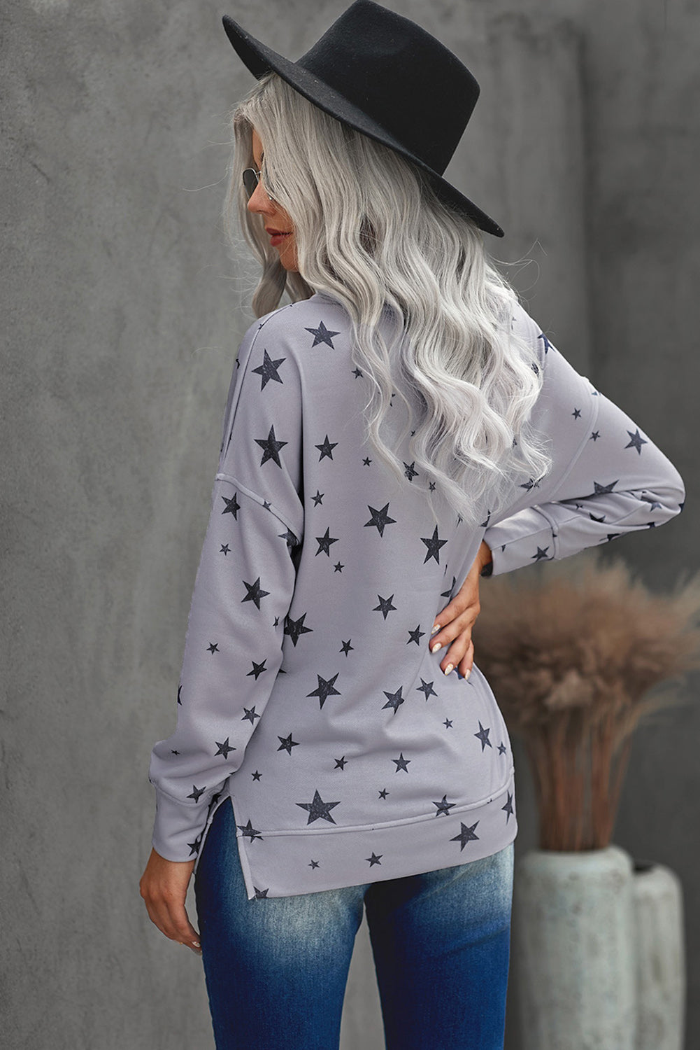 Women's Gray Round Neck Star Print Casual Long Sleeve Top
