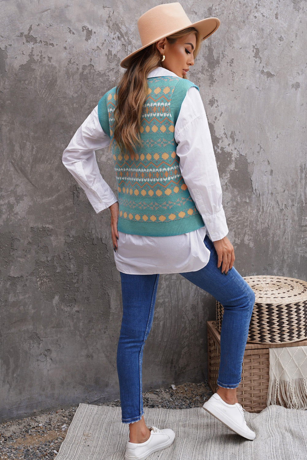 Women's Green Tribal Print V Neck Knitted Sweater Vest