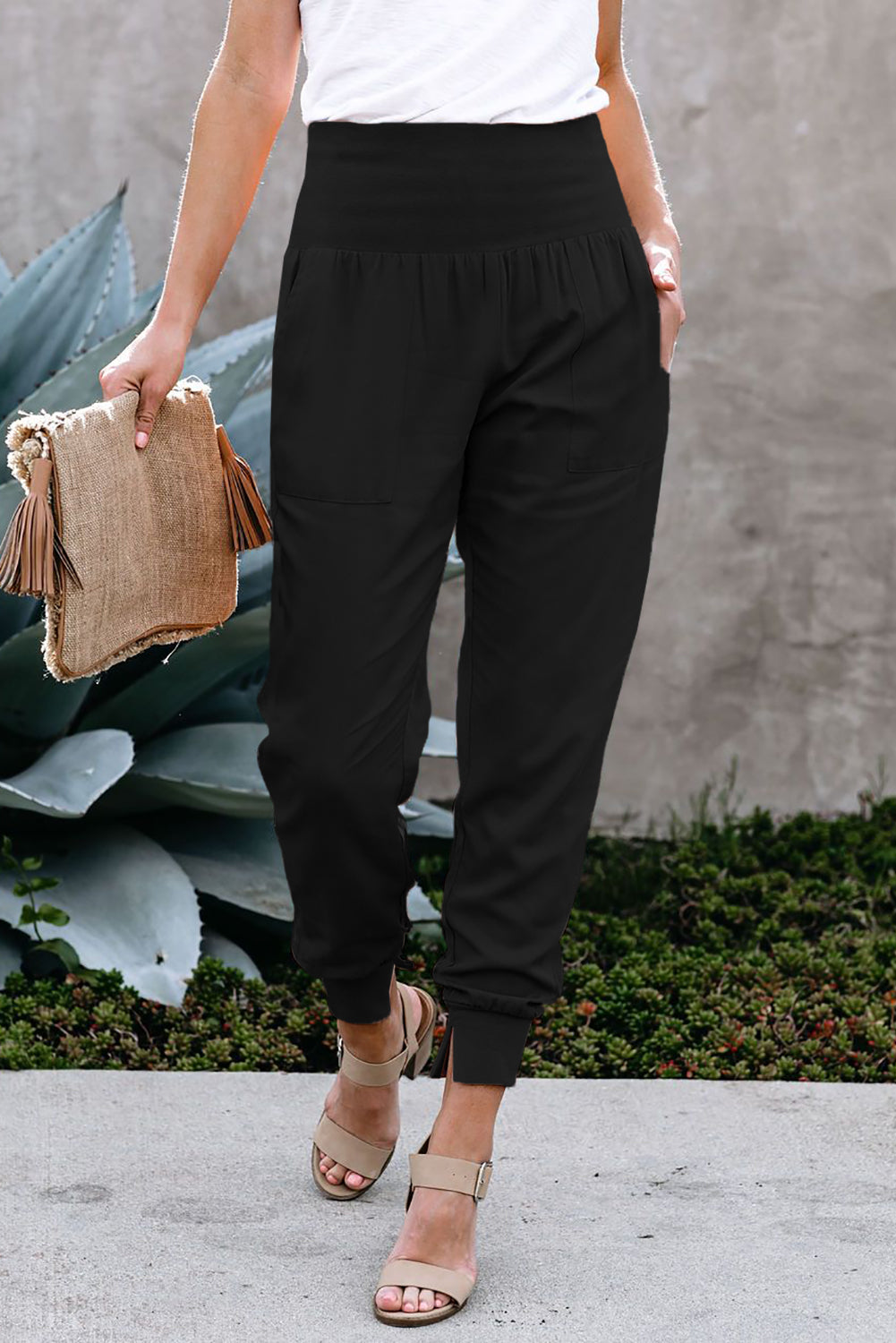 Womens Black Pocketed Cotton Joggers