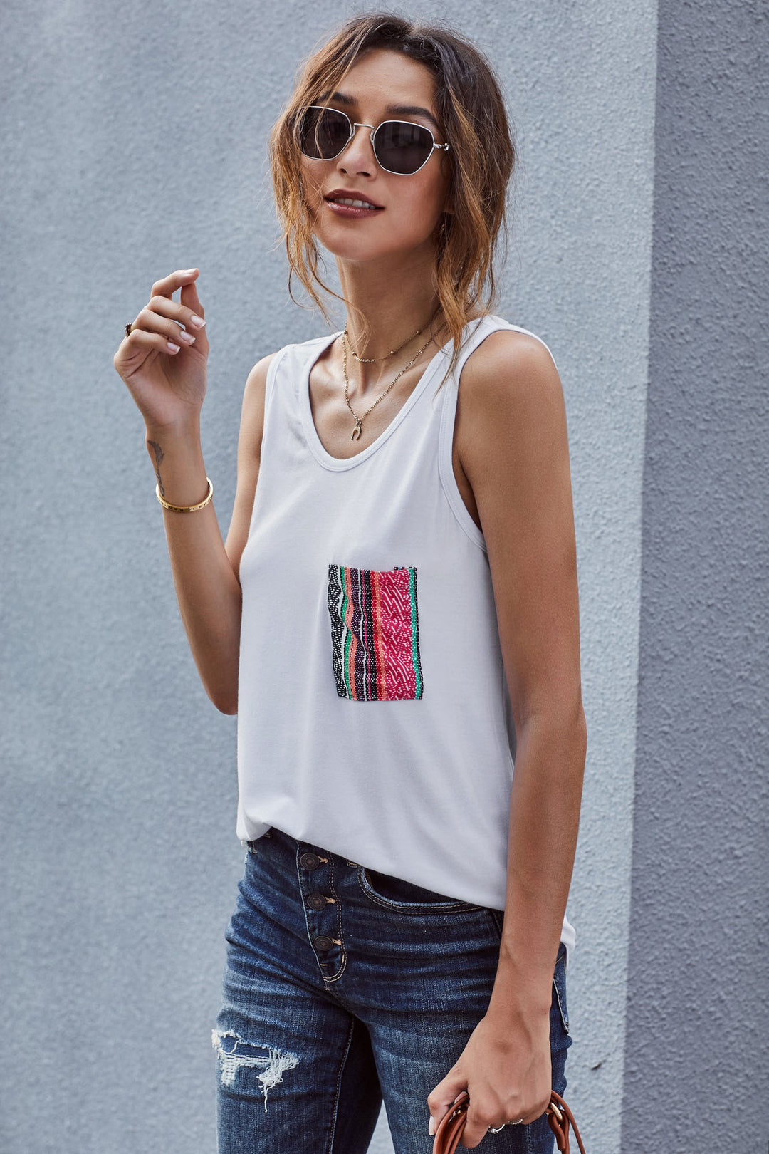 Plain White Casual Women Tank Top with Multicolor Pocket